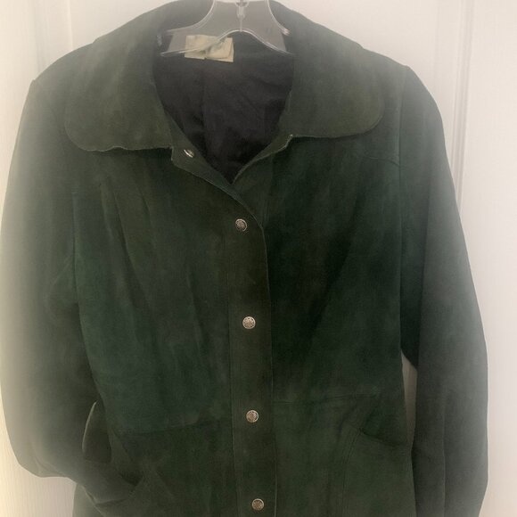 Suede suit - Picture 2 of 11